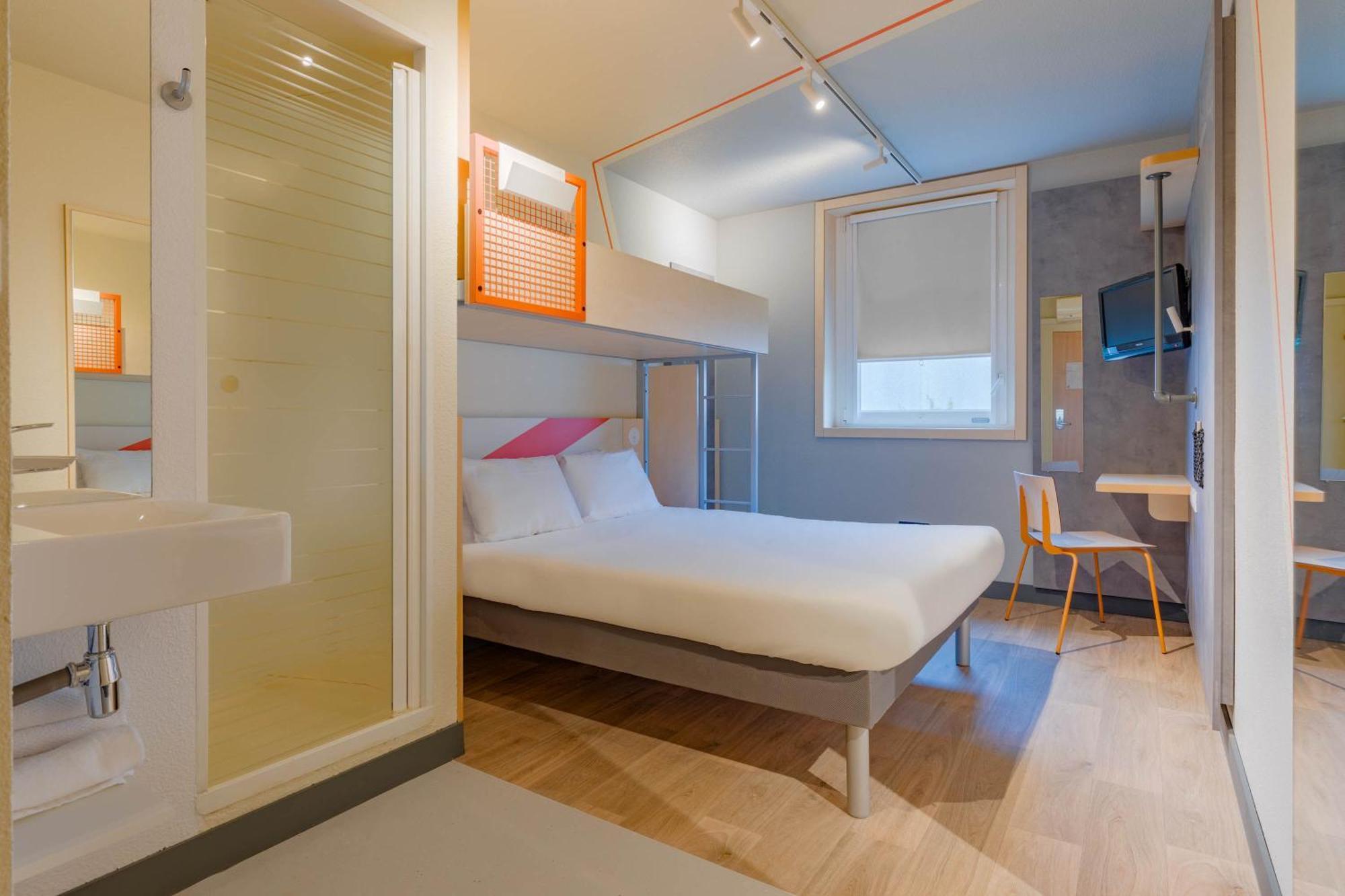 Ibis Budget Lyon Est Saint Quentin Fallavier Luaran gambar