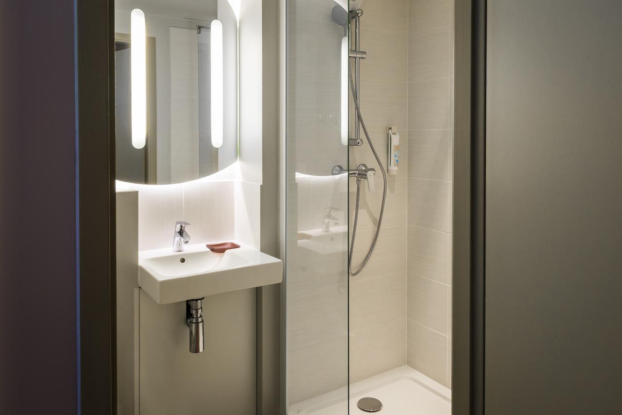 Ibis Budget Lyon Est Saint Quentin Fallavier Luaran gambar